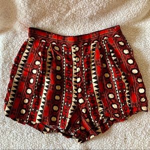 NWOT: H&M tribal print flowy shorts, size 12